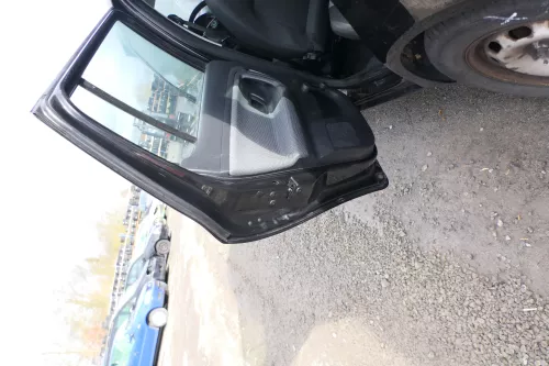 Skoda Fabia 5J Limousine Tür hinten links schwarz LF9R - Mängel (167351)