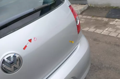 VW Fox 5Z Heckklappe Kofferraumklappe Klappe hinten + Scheibe silber LA7W (167485)