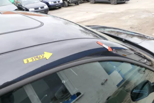 Golf 4 Bora Tür vorne rechts Beifahrertür 4/5-Türer Kombi Variant schwarz LC9Z (167528)