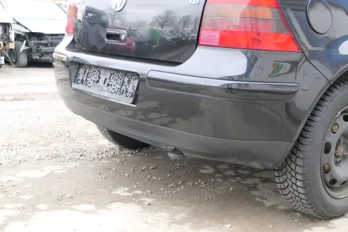 VW Golf 4 Limousine Stoßstange hinten Heckstoßstange Stoßfänger schwarz LC9Z (167534)