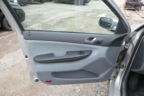 4 x Skoda Fabia 6Y Stufenheck Türverkleidung Verkleidung Tür vorn vorne links re (167714)