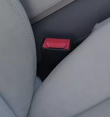 Audi Q7 4L Gurtschloß Schloß Gurt 4L0857755L 01C vorne links Fahrersitz Sitz (168010)