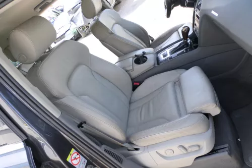 Audi Q7 4L Türdichtung Dichtung Tür vorne rechts Beifahrertür innen 4L0831721A (168133)