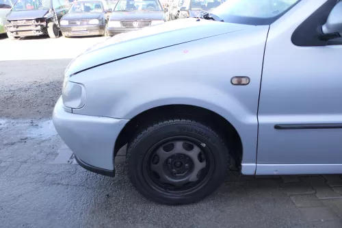 VW Polo 6N 6N1 Kotflügel vorne links silber LB7Z satinsilber (168274)