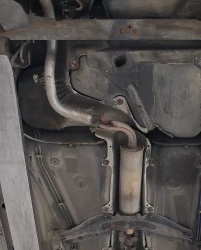 Golf 4 Bora Auspuff Endtopf + Mitteltopf 1,6 74kw AKL AEH Beetle BFS (168310)