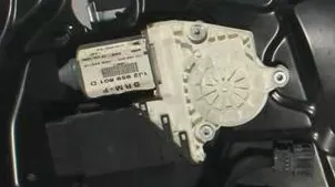 VW New Beetle Motor Fensterheber Fensterhebermotor 1J2959801D 95V vorne rechts