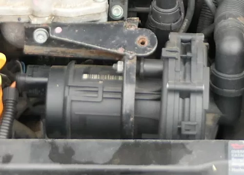 VW Golf 4 Audi A3 Sekundärluftpumpe Sekundärpumpe 06A959253 AQY 078906601M (168443)