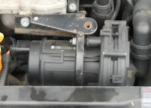 VW Golf 4 Audi A3 Sekundärluftpumpe Sekundärpumpe 06A959253 AQY 078906601M