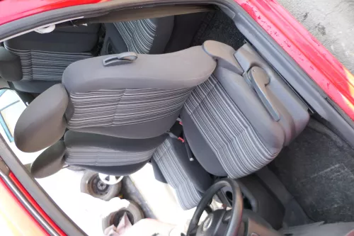 VW Fox Sitz Fahrersitz vorne links OHNEAirbag höhenverstellbar  v (168525)