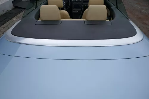 A4 8E 8H Cabrio B6 B7 Dichtung Verdeck 8H0825397 am Deckel (168602)
