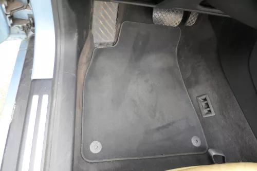 4x Audi A4 8H Cabrio Fußmatten Fußmatte aquablau vorne links hinten rechts (168671)