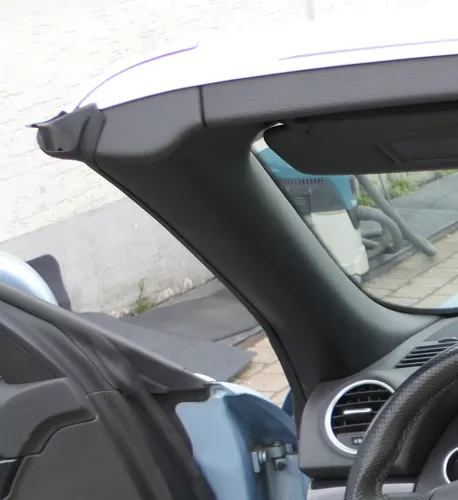 A4 8H Cabrio A-Säulen Verkleidung vorne links oben Abdeckung schwarz (168719)