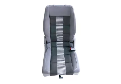 Touran Sitz hinten rechts (hinterm Beifahrersitz) Rücksitz hinten Isofix United