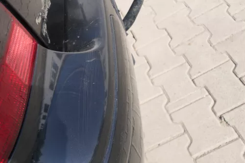 VW Golf 4 Limousine Stoßstange hinten Heckstoßstange Stoßfänger schwarz LC9Z (168819)