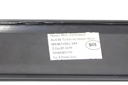 1x A4 8E B6 Dekor Leiste Türverkleidung Verkleidung Tür hinten rechts soul schwa (168998)