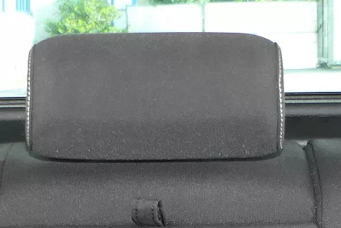 Golf 7 5G AU Kopfstützen Kopfstütze hinten in der mitte mittig schwarz weiße Näh