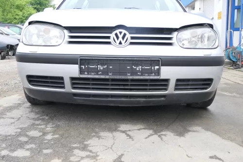 VW Golf 4 Stoßstange vorne Stoßfänger vorn vorne silber LB7Z SWR