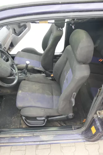 VWW Golf 3 1H Türdichtung Dichtung Tür vorne links Fahrertür (169396)