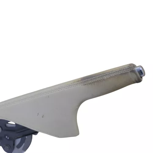 VW Golf 4 Bora Handbremse Feststellbremse Leder besch beige hellbeige (169491)