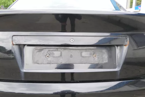 Audi A4 B5 Limousine Griff Heckklappe Heckklappengriff schwarz LY9B Facelift (169664)