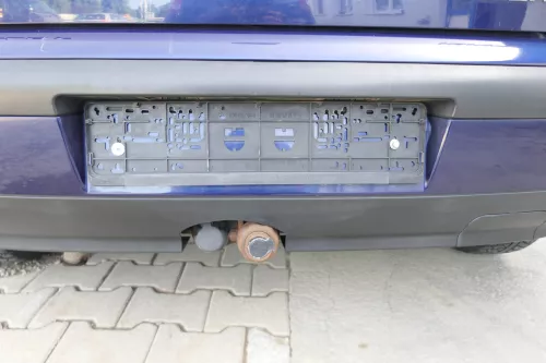 Seat Ibiza 6K Facelfit Stoßstange Heckstoßstange hinten blau LB5N (169879)