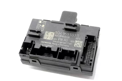 VW Golf 7 5G Türsteuergerät Steuergerät Tür links 5Q4959593B vorne