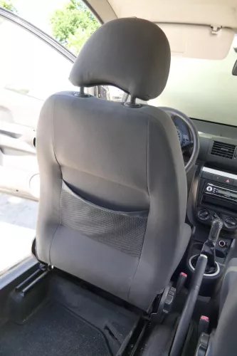 VW Fox Sitz Fahrersitz vorne links OHNEAirbag höhenverstellbar  v (170172)