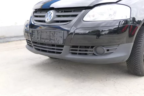 VW Fox 5Z Stoßstange vorne Stoßfänger schwarz LC9Z mit Grill (170195)