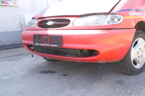 Ford Galaxy WGR Kühlergrill Grill rot  (170256)