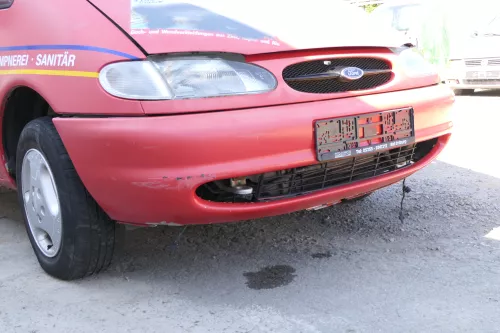 Ford Galaxy WGR Kühlergrill Grill rot  (170256)