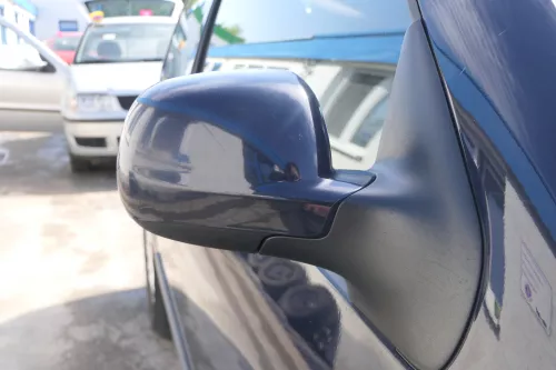 VW Golf 4 Bora manueller Spiegel vorne rechts Außenspiegel blau LA5G (170511)