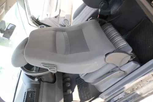 VW Fox Sitz Fahrersitz vorne links OHNEAirbag höhenverstellbar  v (170848)