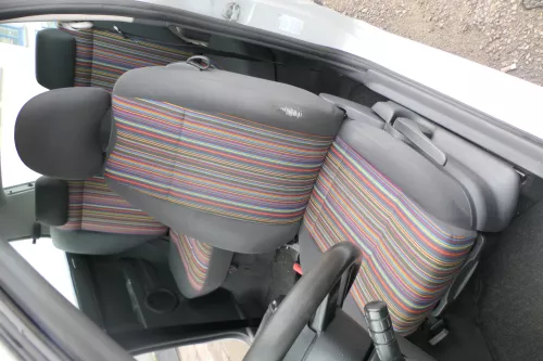 VW Fox Sitz Fahrersitz vorne links OHNEAirbag höhenverstellbar  v (171266)