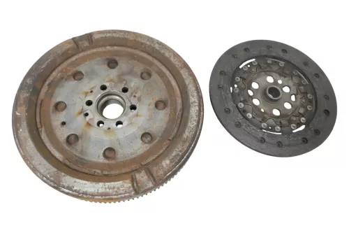 VW Passat 3C Touran 5-Gang Zweimassenschwungrad 2.0 FSI 06F105266AB (171383)