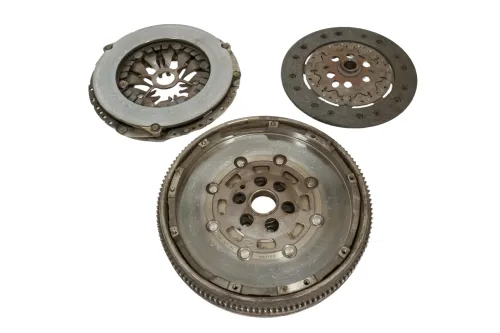 VW Passat 3C Touran 5-Gang Zweimassenschwungrad 2.0 FSI 06F105266AB (171383)