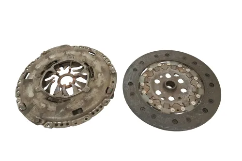 VW Passat 3C Touran 5-Gang Zweimassenschwungrad 2.0 FSI 06F105266AB (171383)