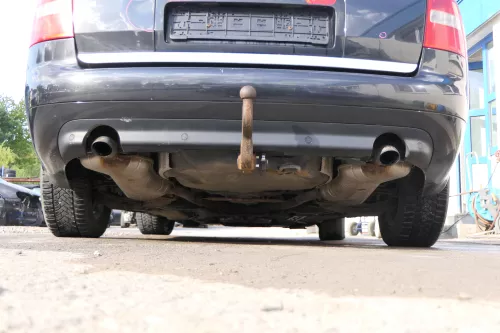 A6 4B Kombi Avant Stoßstange hinten Heckstoßstange schwarz LZ9W Facelift + PDC (171416)