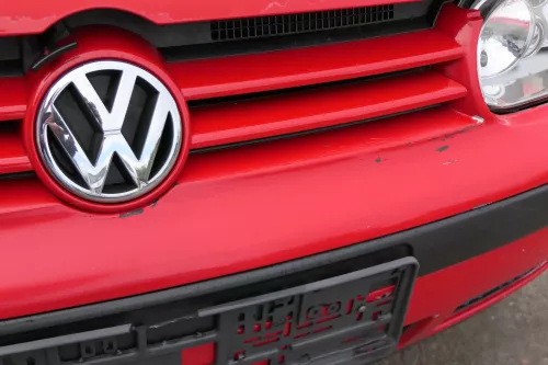 VW Golf 4 1J Stoßstange vorne Stoßfänger vorn rot LP3G (171592)