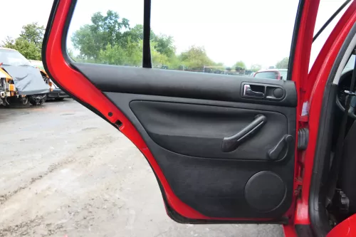 1x VW Golf 4 1J Limousine Türverkleidung Verkleidung Tür hinten links schwarz