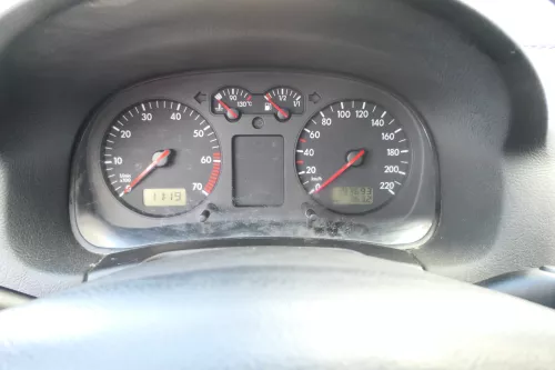 VW Golf 4 Tacho Tachometer Kombiinstrument 193.000km 1J0920801 1,4 16V 75PS 55kw (171604)