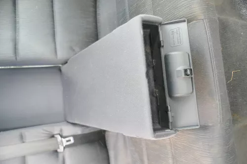 Audi A4 B5 Kombi Avant Rückbank Rücksitzbank Sitz Rücksitz 3 Punkt Gurt Kopfstüt (171817)