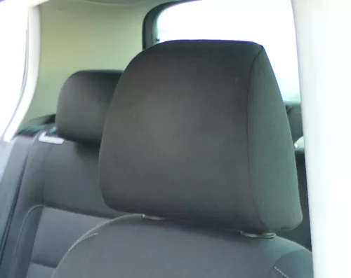 Golf 6 5K 1K auch Kombi AJ5 Kopfstützen Kopfstütze vorne rechts / links schwarz (171895)