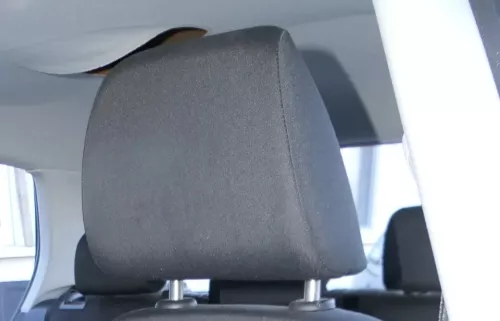 Golf 6 5K 1K auch Kombi AJ5 Kopfstützen Kopfstütze vorne rechts / links schwarz