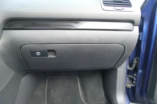 VW Golf 6 5K Leiste Abdeckung Dekor schwarz pyramids netzoptik
