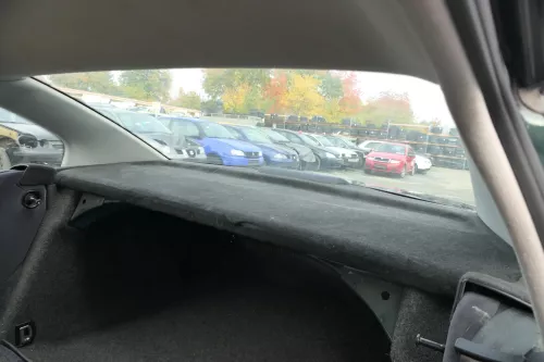 Passat 3B 3BG Limousine Laderaumabdeckung Hutablage Kofferraum schwarz