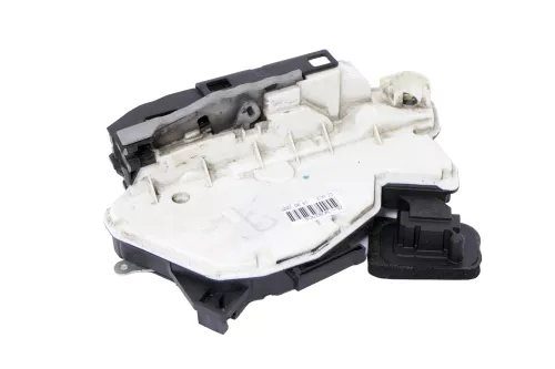 VW Golf 6 Polo 6R Stellmotor Tür Türschloß mit ZV vorne rechts 5K2837016B (172373)