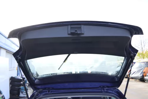 VW Polo 6R 6C Heckklappe Kofferraumklappe Klappe Scheibe blau LD5Q OHNEAnbauteil (172374)