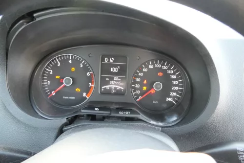 VW Polo 6R Tacho Tachometer Kombiinstrument 132.000km 6R0920860C Benziner 