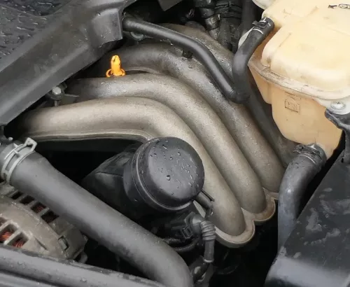 VW Passat 3B Audi A4 Ansaugbrücke Motor 2,0 85kw AZM 06B133619D