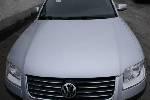 VW Passat 3BG Motorhaube Klappe vorne vorn Haube silber LA7W reflexsilber